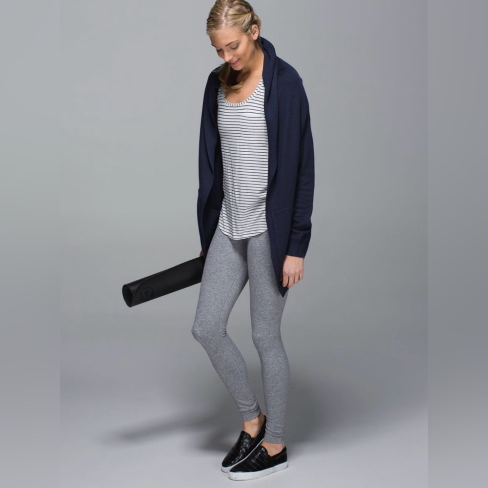Lululemon Cabin Yogi Wrap